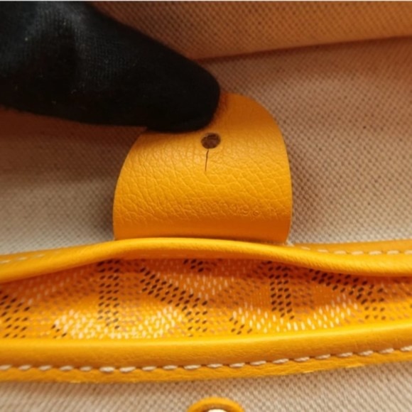 100% Authentic Goyard Yellow Leather Tote Bag - Picture 9 of 11